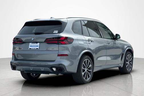 Skyscraper Grey Metallic 2026 BMW X5 sDrive40i