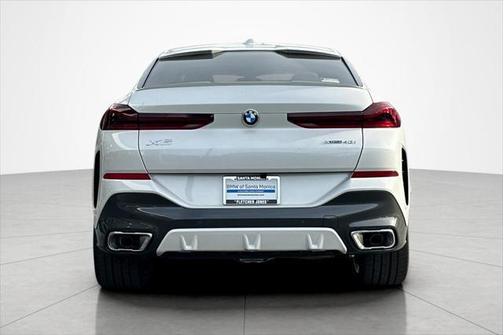 Mineral White Metallic 2026 BMW X6 xDrive40i Sports Activity Coupe