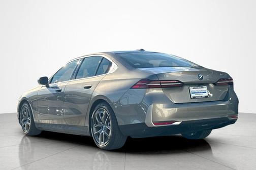 2024 BMW i5 eDrive40