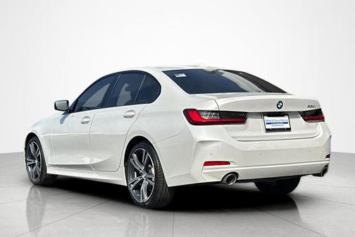 Mineral White Metallic 2023 BMW 330 i