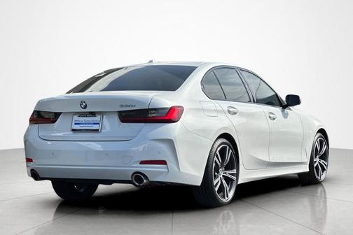 Mineral White Metallic 2023 BMW 330 i