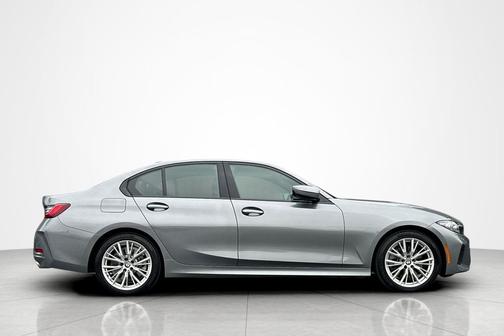 Skyscraper Grey Metallic 2023 BMW 330 330i