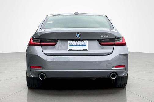 Skyscraper Grey Metallic 2023 BMW 330 330i