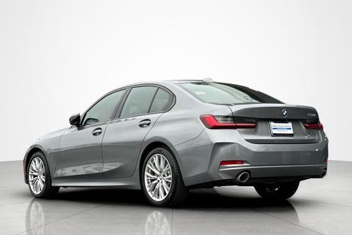 Skyscraper Grey Metallic 2023 BMW 330 330i