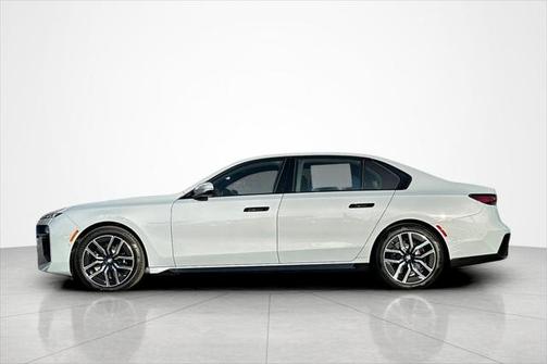 2026 BMW 740 740i xDrive Sedan