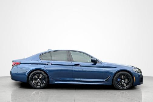 Phytonic Blue Metallic 2023 BMW 540 i