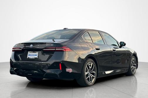 2024 BMW i5 eDrive40