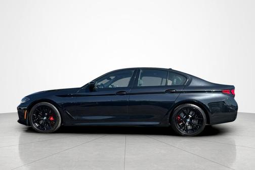Black Sapphire Metallic 2023 BMW 540 i