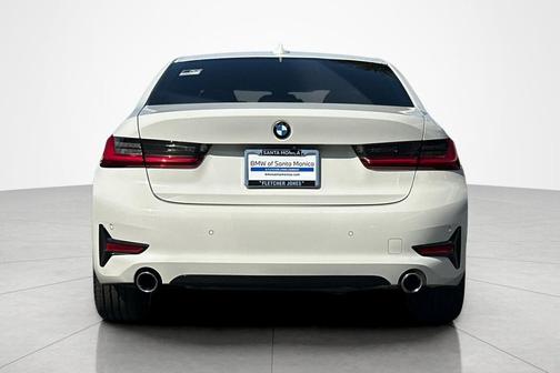 Alpine White 2021 BMW 330 330i