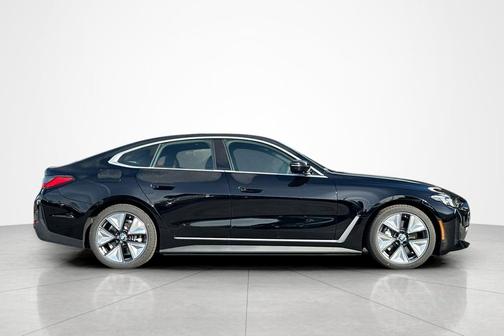 Jet Black 2026 BMW i4 Gran Coupe xDrive40