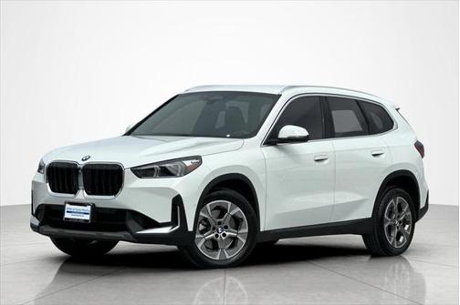 Alpine White 2023 BMW X1 xDrive28i Sports Activity Vehicle