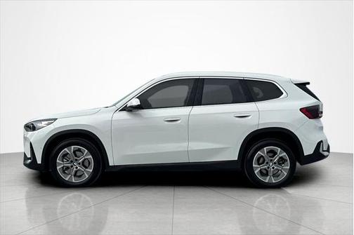 Alpine White 2023 BMW X1 xDrive28i Sports Activity Vehicle