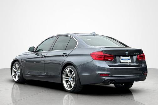 Mineral Gray Metallic 2017 BMW 330e iPerformance