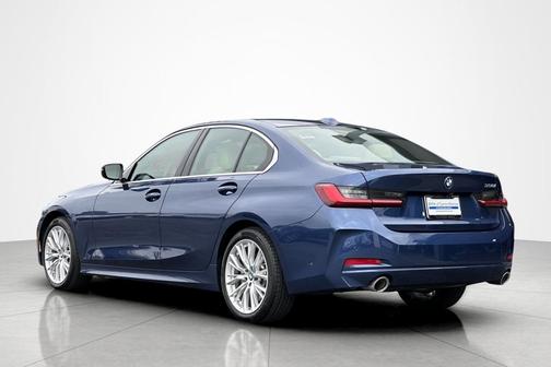 Phytonic Blue Metallic 2023 BMW 330 330i