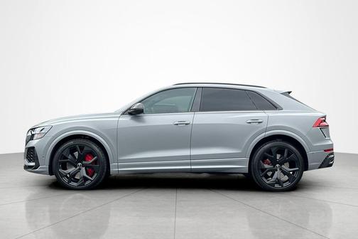 Nardo Gray 2024 Audi RS Q8 4.0T