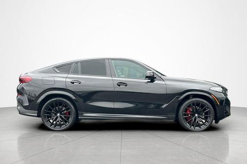 Black Sapphire Metallic 2025 BMW X6 xDrive40i