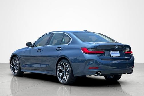 Arctic Race Blue Metallic 2026 BMW 330 330i