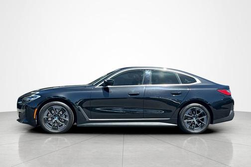 Black Sapphire Metallic 2023 BMW i4 Gran Coupe eDrive35
