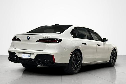 Alpine White 2026 BMW 760 xDrive