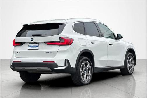 Alpine White 2023 BMW X1 xDrive28i Sports Activity Vehicle