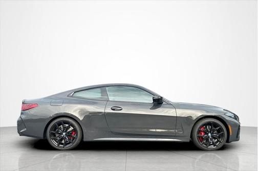 2026 BMW M440 M440i xDrive Coupe