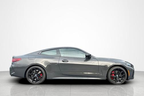 2026 BMW M440 i xDrive