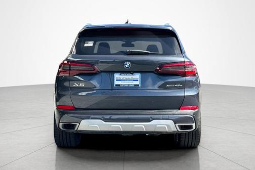 2022 BMW X5 xDrive45e Plug-In Hybrid