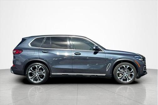 2022 BMW X5 xDrive45e Plug-In Hybrid