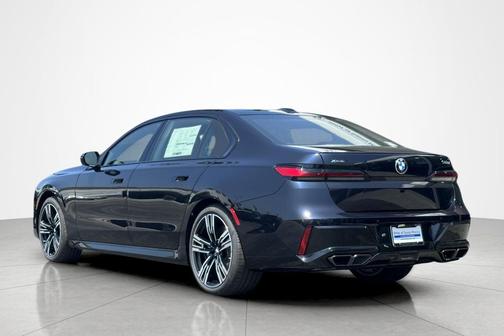 Carbon Black Metallic 2026 BMW 760 xDrive