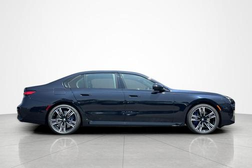 Carbon Black Metallic 2026 BMW 760 xDrive