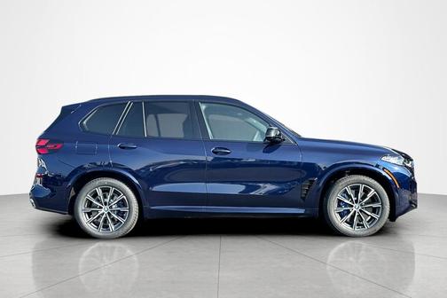 Tanzanite Blue II Metallic 2026 BMW X5 M60i