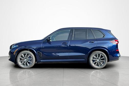 Tanzanite Blue II Metallic 2026 BMW X5 M60i