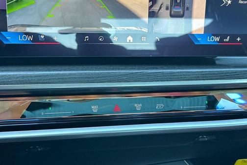 Oxide Grey Metallic 2026 BMW 750e i xDrive