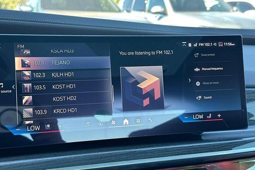 Oxide Grey Metallic 2026 BMW 750e i xDrive