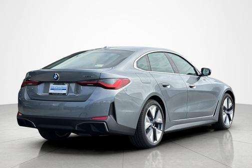 Skyscraper Grey Metallic 2026 BMW i4 Gran Coupe eDrive40