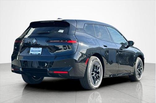 Black Sapphire Metallic 2026 BMW iX xDrive45 Sports Activity Vehicle