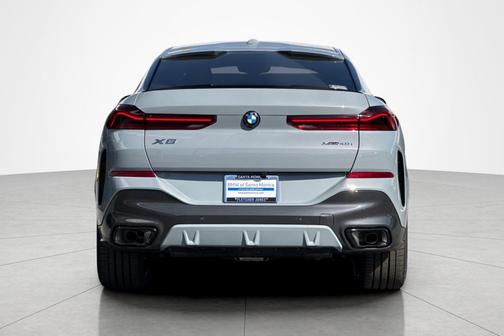 2026 BMW X6 xDrive40i