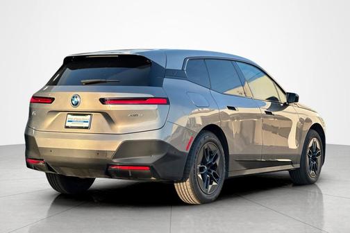 2023 BMW iX xDrive50