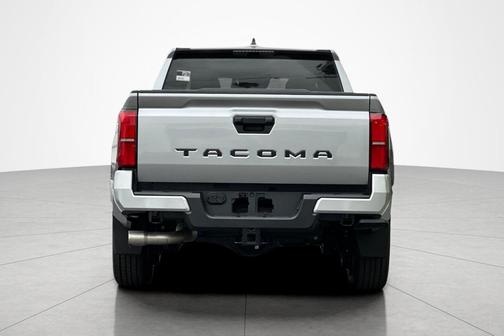 2024 Toyota Tacoma SR5 Double Cab 6' Bed AT (Natl)