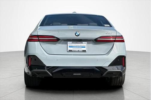 2026 BMW 530 530i Sedan