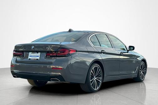 2022 BMW 540 i