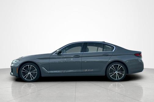 2022 BMW 540 i