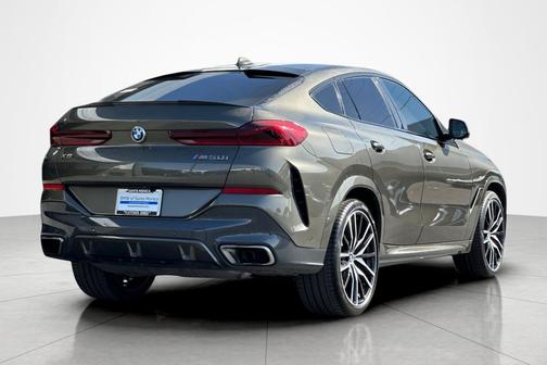 Manhattan Green Metallic 2023 BMW X6 M50i