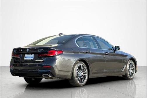 2023 BMW 530e 530e xDrive Plug-In Hybrid