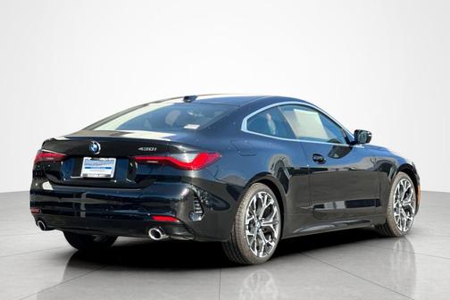 Black Sapphire Metallic 2026 BMW 430 i