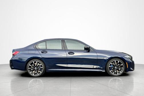 2026 BMW 330 T