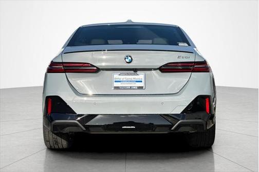 2026 BMW 530 530i Sedan