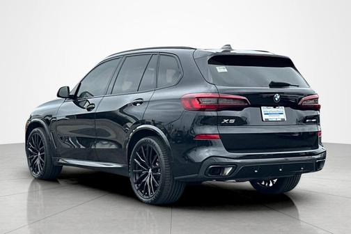 Black Sapphire Metallic 2023 BMW X5 sDrive40i