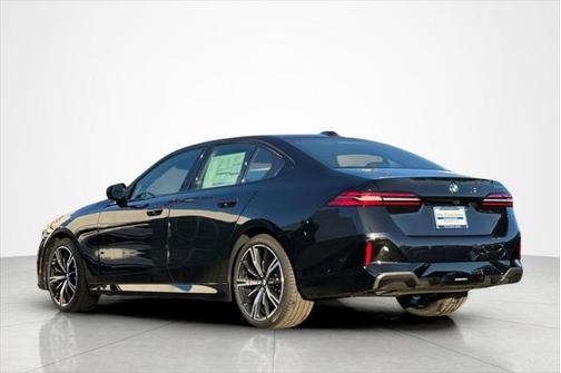 Dark Graphite Metallic 2026 BMW 530 530i xDrive Sedan