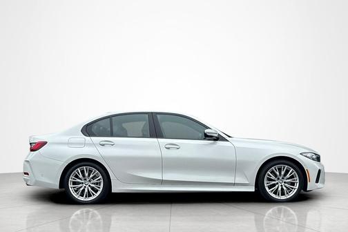 Mineral White Metallic 2023 BMW 330 330i